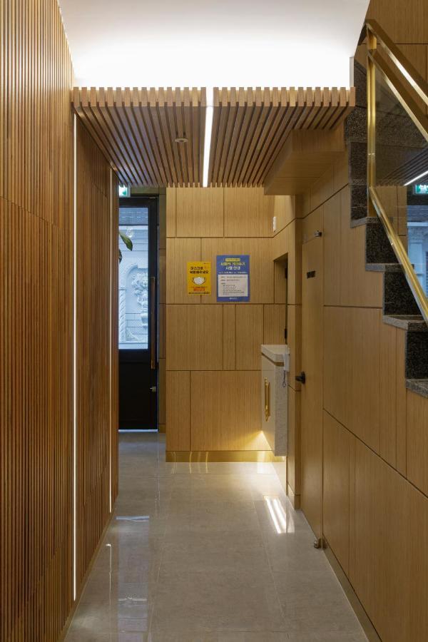 Busan Lounge 26 Hotel Exterior photo